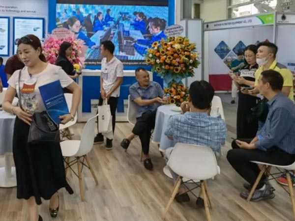 PFM SCREEN participated in the Paper Chain Vietnam exhibition